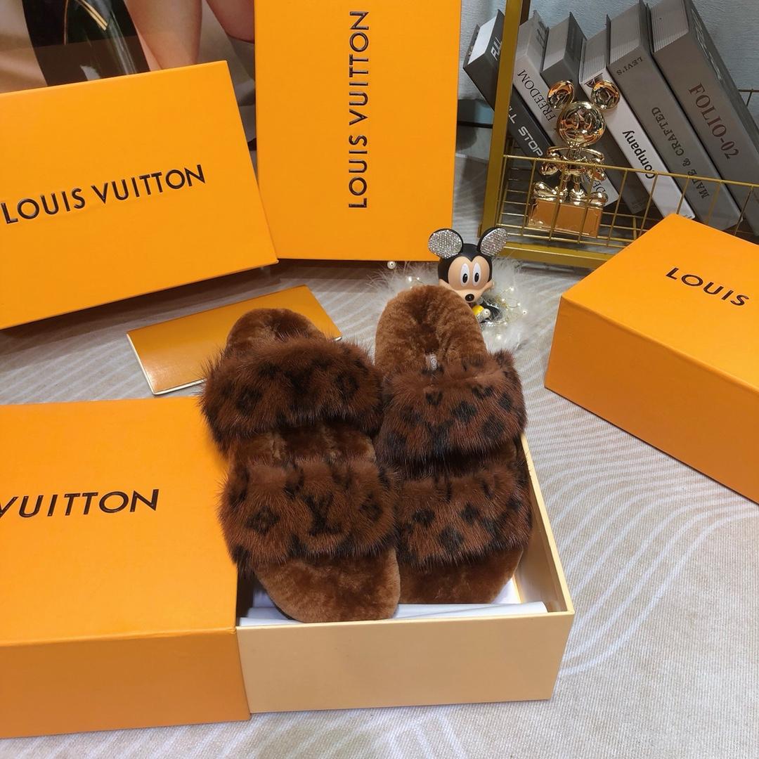 Louis Vuitton Bom Dia Hausschuhe aus Nerzfell - EUR FASHION