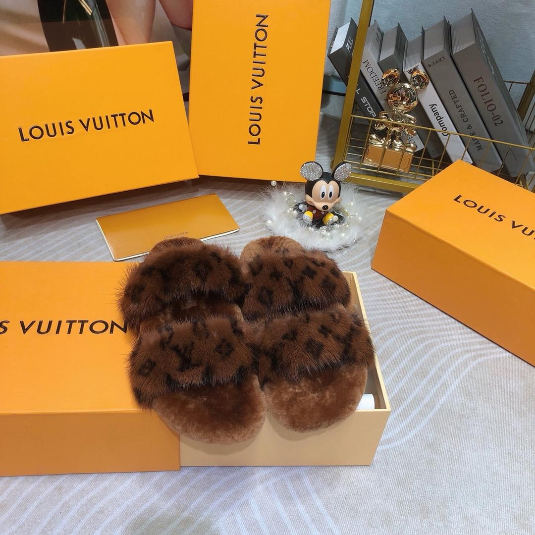 Louis Vuitton Bom Dia Hausschuhe aus Nerzfell - EUR FASHION