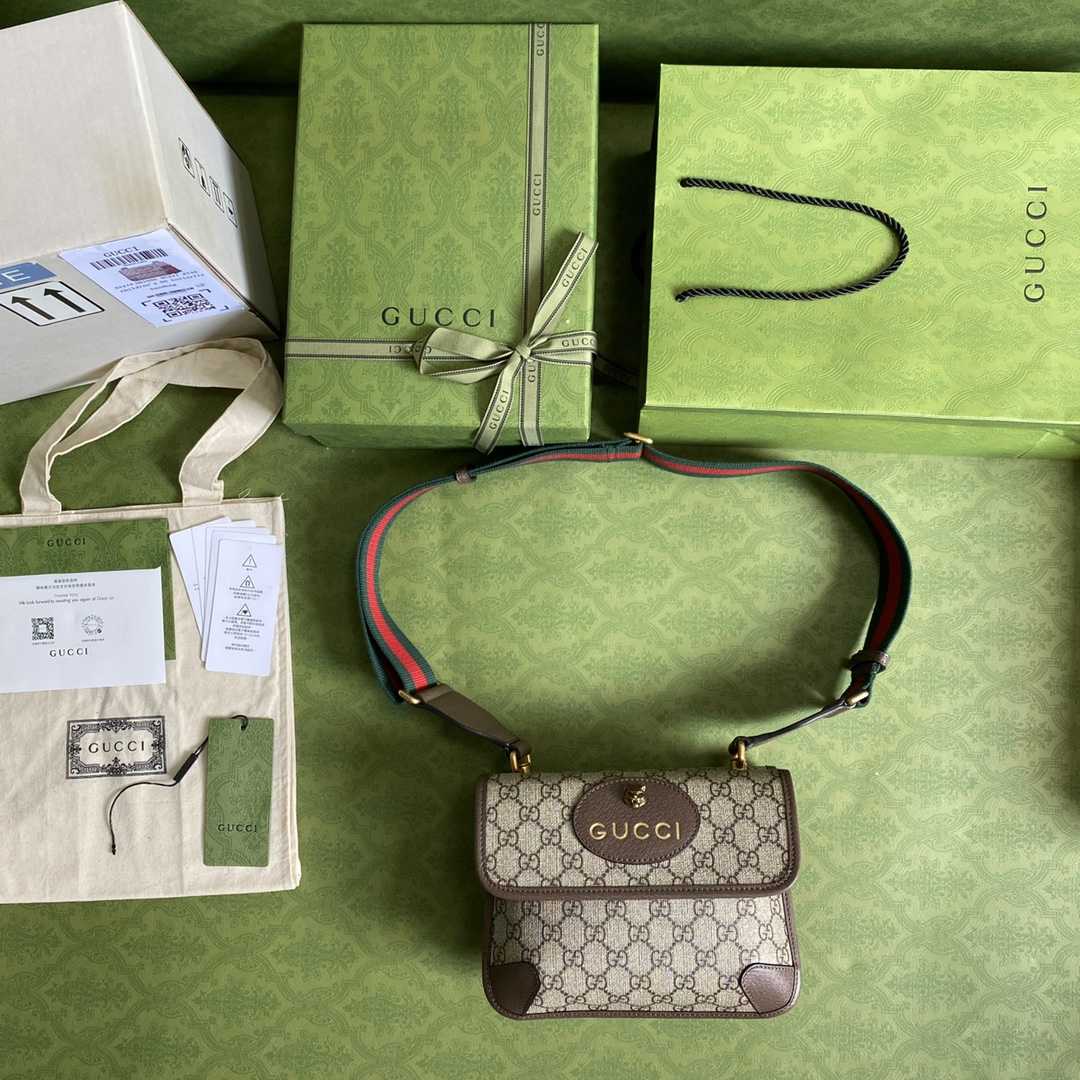 Gucci Neo Vintage Kleine Umhängetasche (22-16,5-4 cm) - EUR FASHION