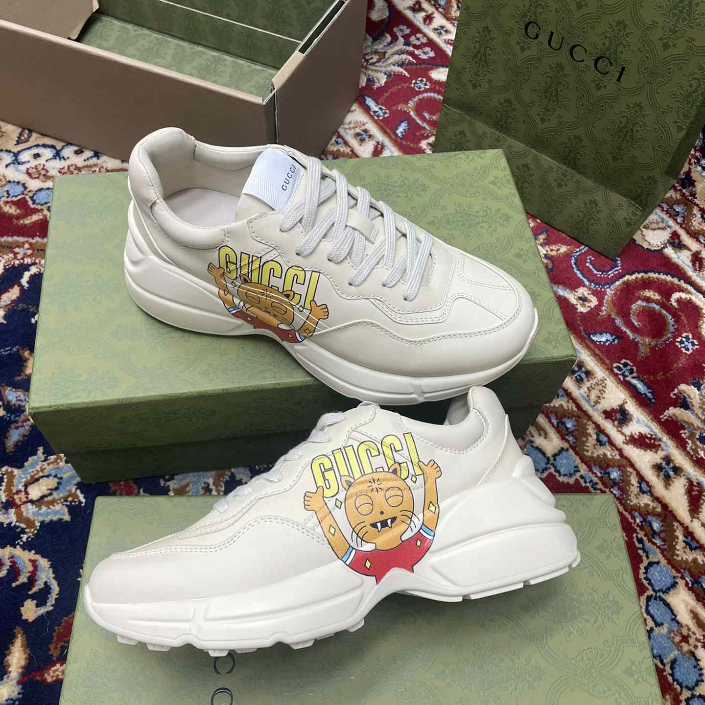 Gucci Rhyton Sneaker mit Katzenprint - EUR FASHION