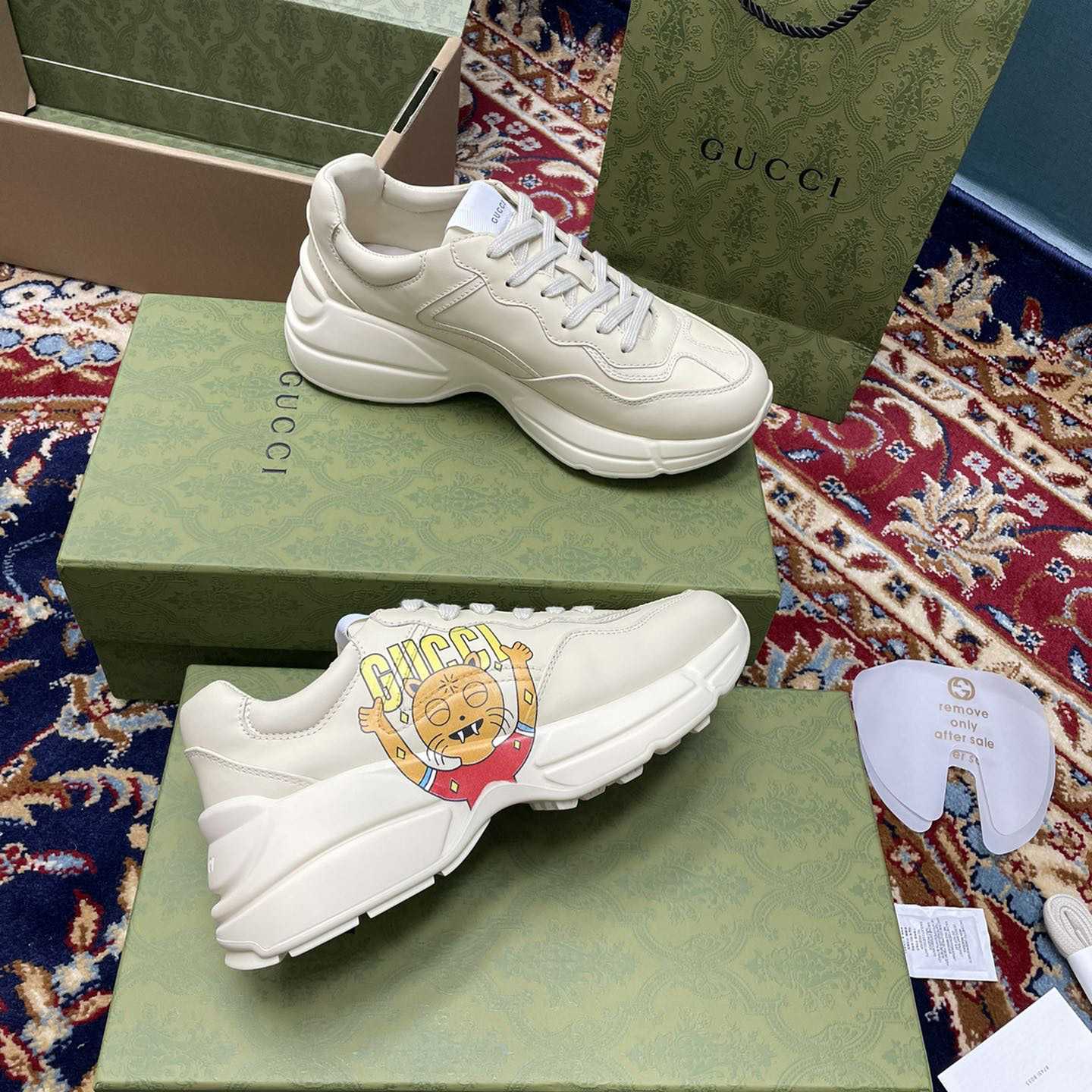 Gucci Rhyton Sneaker mit Katzenprint - EUR FASHION