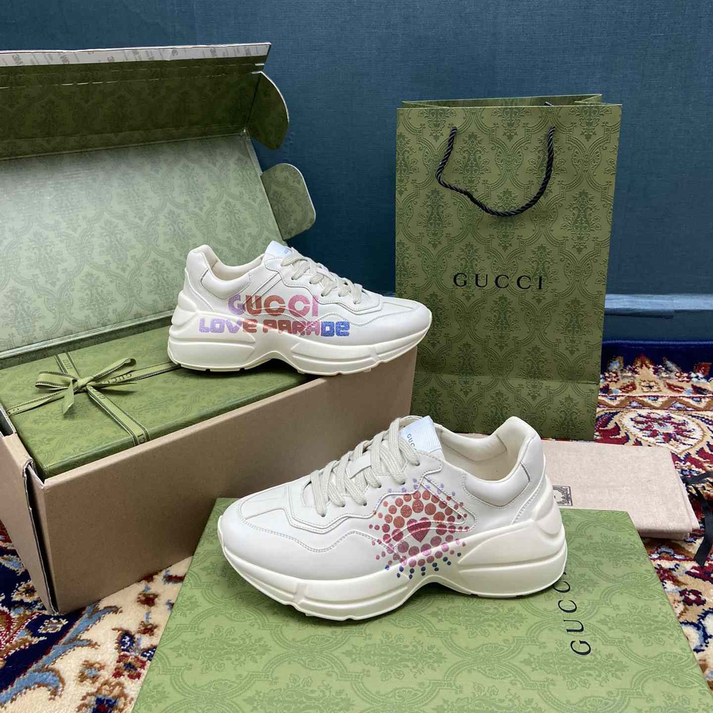 Gucci Damen Rhyton Gucci Love Parade Sneaker - EUR FASHION