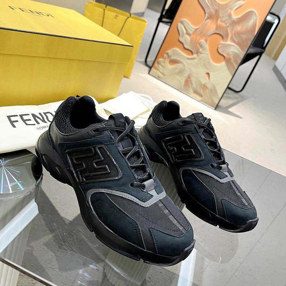 Fendi Faster Trainer Low-Top-Sneaker aus schwarzem Nubukleder - EUR FASHION