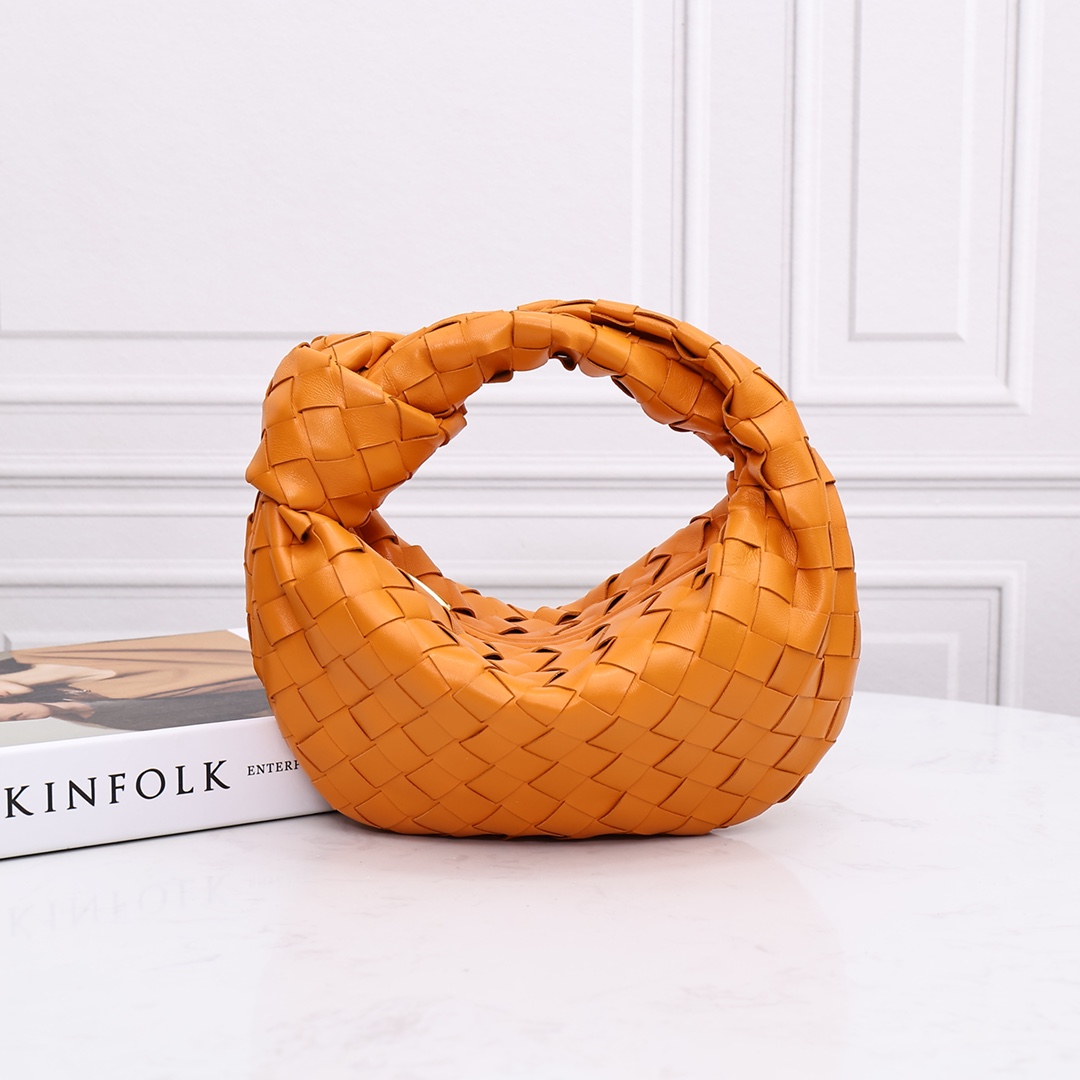 Bottega Veneta Mini Jodie Ledertasche mit Henkel (28-23-8 cm) - EUR FASHION