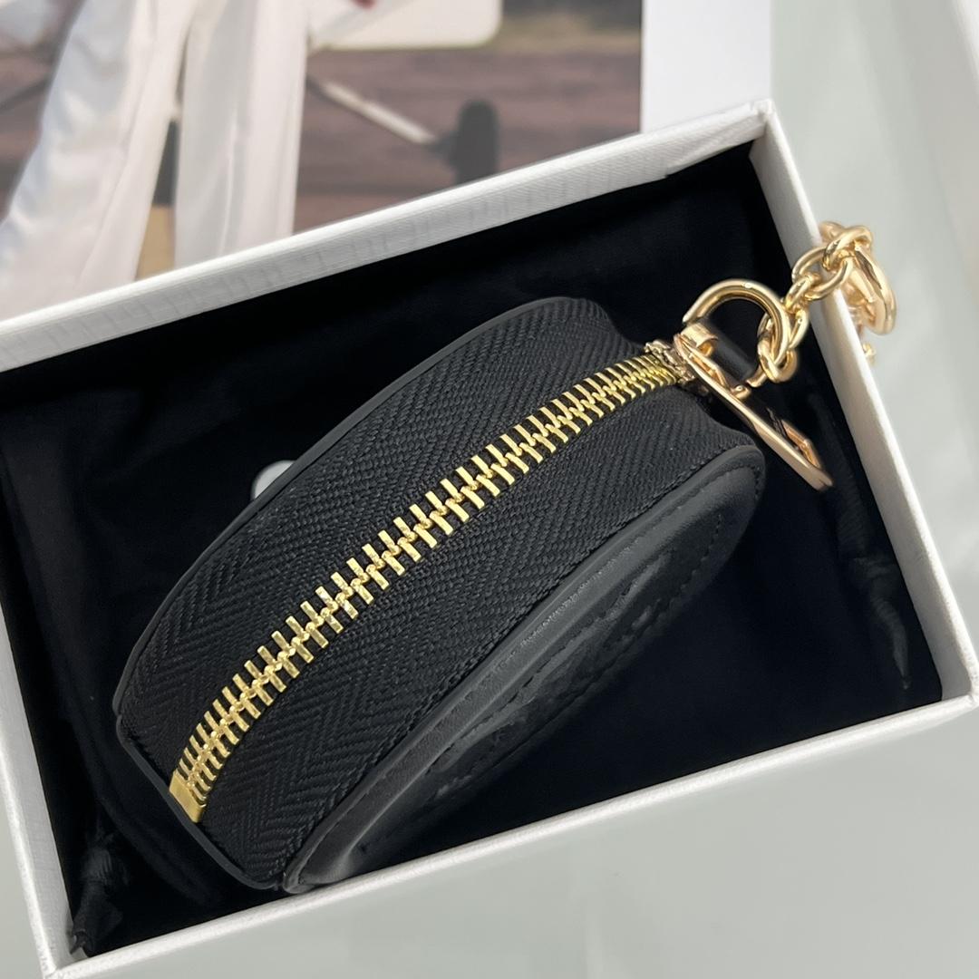 Celine Geldbörse mit Haken Cuir Triomphe aus glattem Kalbsleder - EUR FASHION