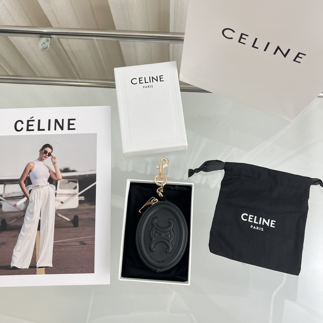 Celine Geldbörse mit Haken Cuir Triomphe aus glattem Kalbsleder - EUR FASHION