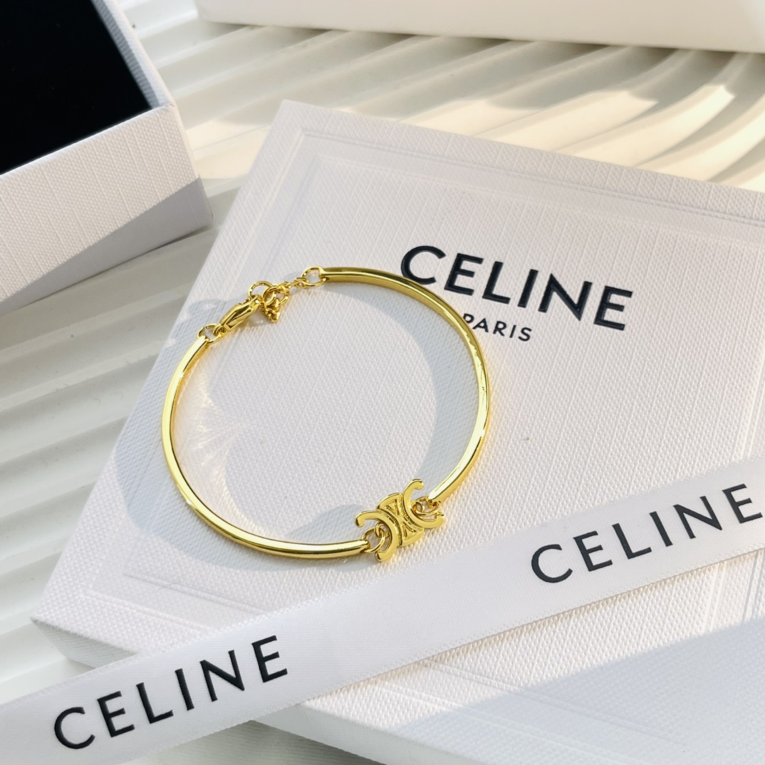 Celine Triomphe Gelenkarmband aus Messing mit Goldfinish - EUR FASHION