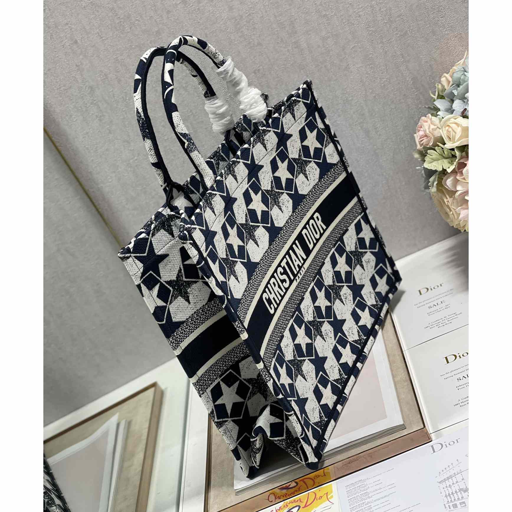 Große Dior-Buchtasche von Dior (41–32 cm) - EUR FASHION