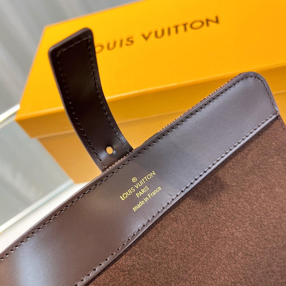 Louis Vuitton 3 Uhrengehäuse - EUR FASHION