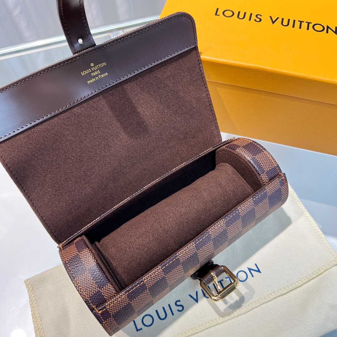 Louis Vuitton 3 Uhrengehäuse - EUR FASHION