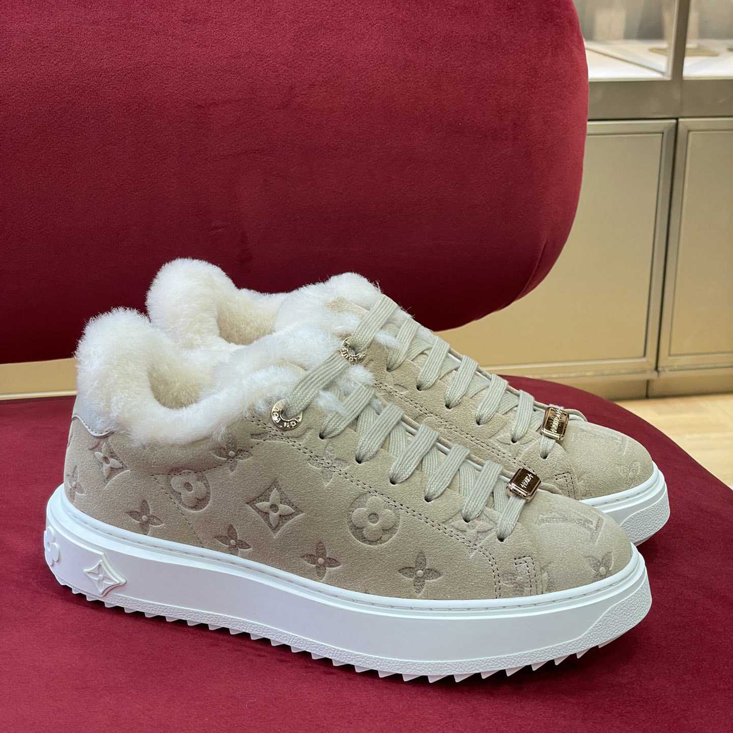 Louis Vuitton Time Out Sneakers (in britischer Größe) 1AADZ9 - EUR FASHION