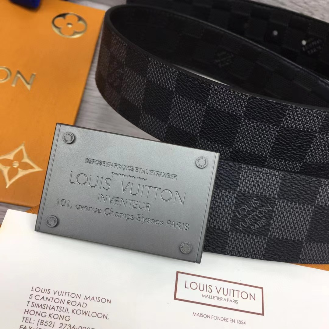 Louis Vuitton Neo Inventeur Reversible 40MM M9234S - EUR FASHION