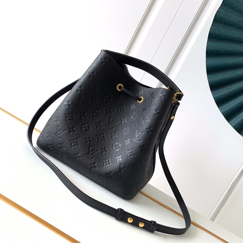 Louis Vuitton NéoNoé MM Beuteltasche (26–26–17,5 cm) M45256 - EUR FASHION