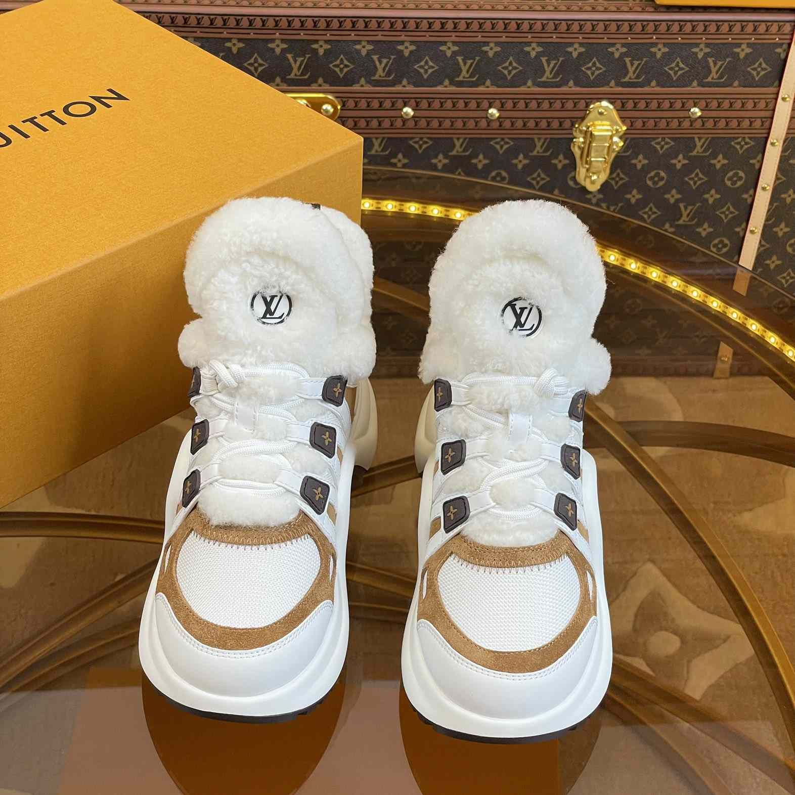 Louis Vuitton LV Archlight Sneaker 1AACQM - EUR FASHION