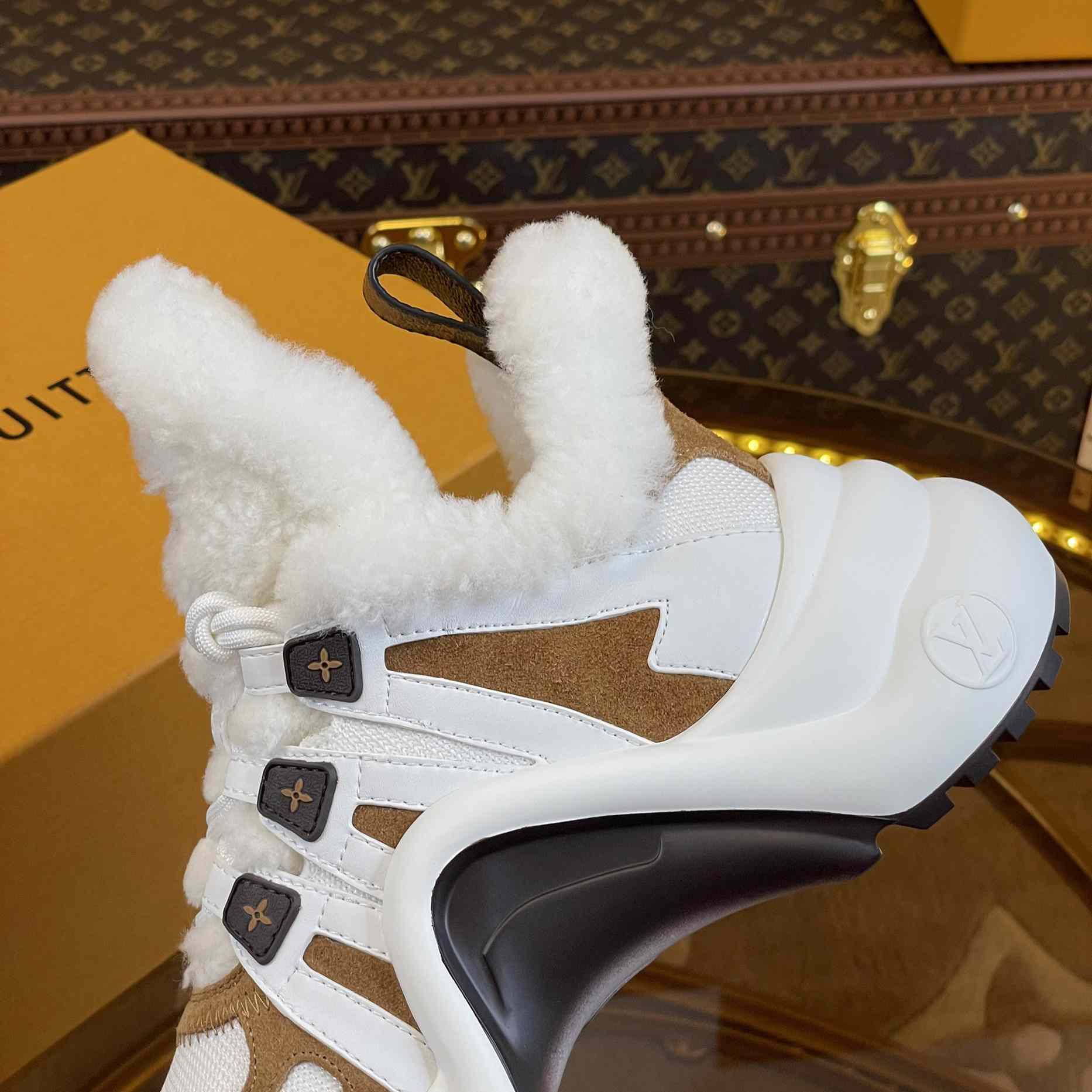 Louis Vuitton LV Archlight Sneaker 1AACQM - EUR FASHION