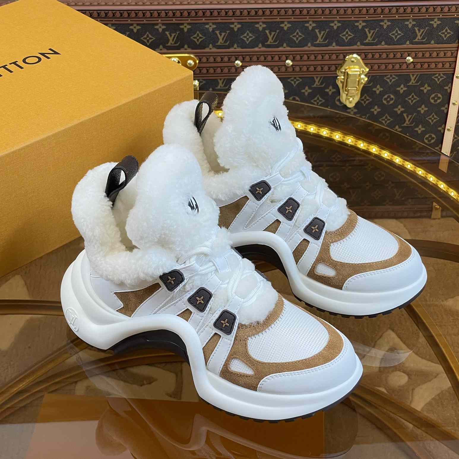 Louis Vuitton LV Archlight Sneaker 1AACQM - EUR FASHION