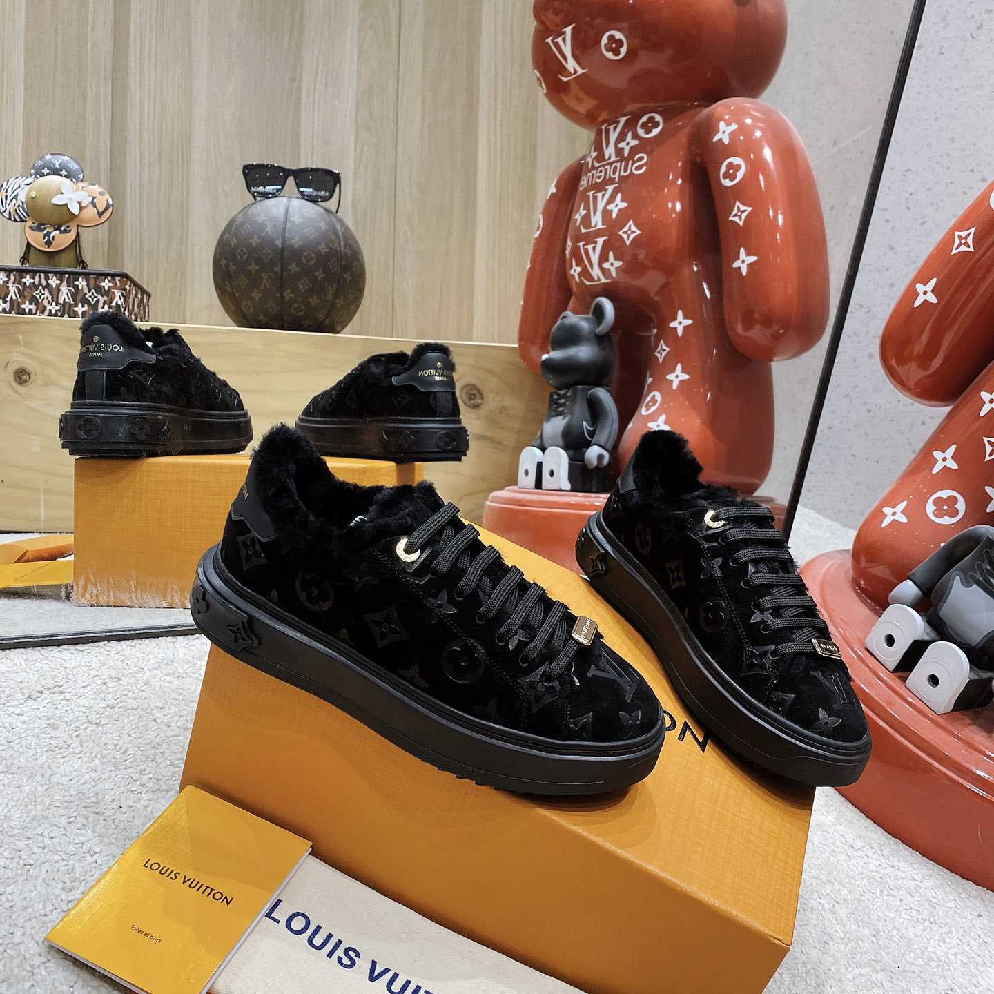 Louis Vuitton Time Out Sneakers - EUR FASHION