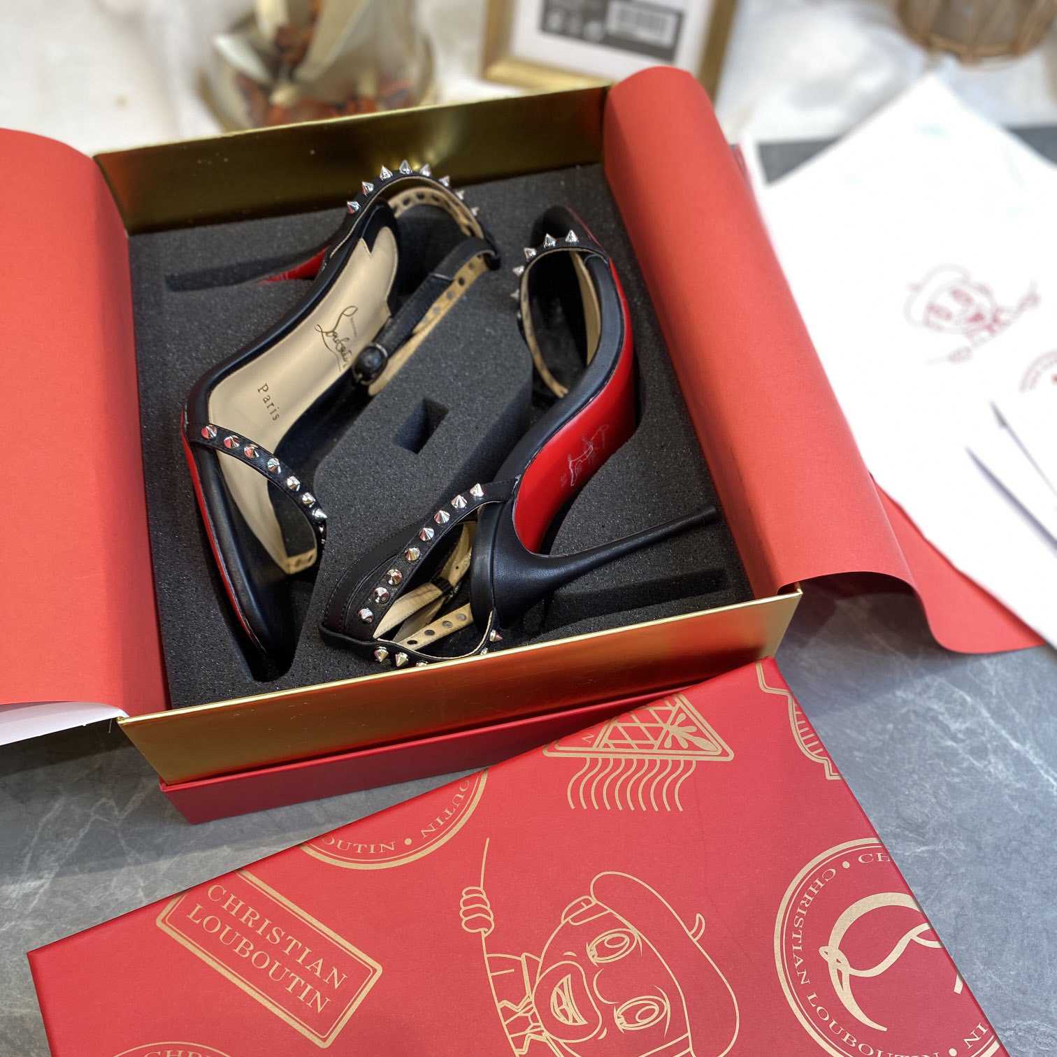 Christian Louboutin So Me Spike 70 Ledersandalen - EUR FASHION