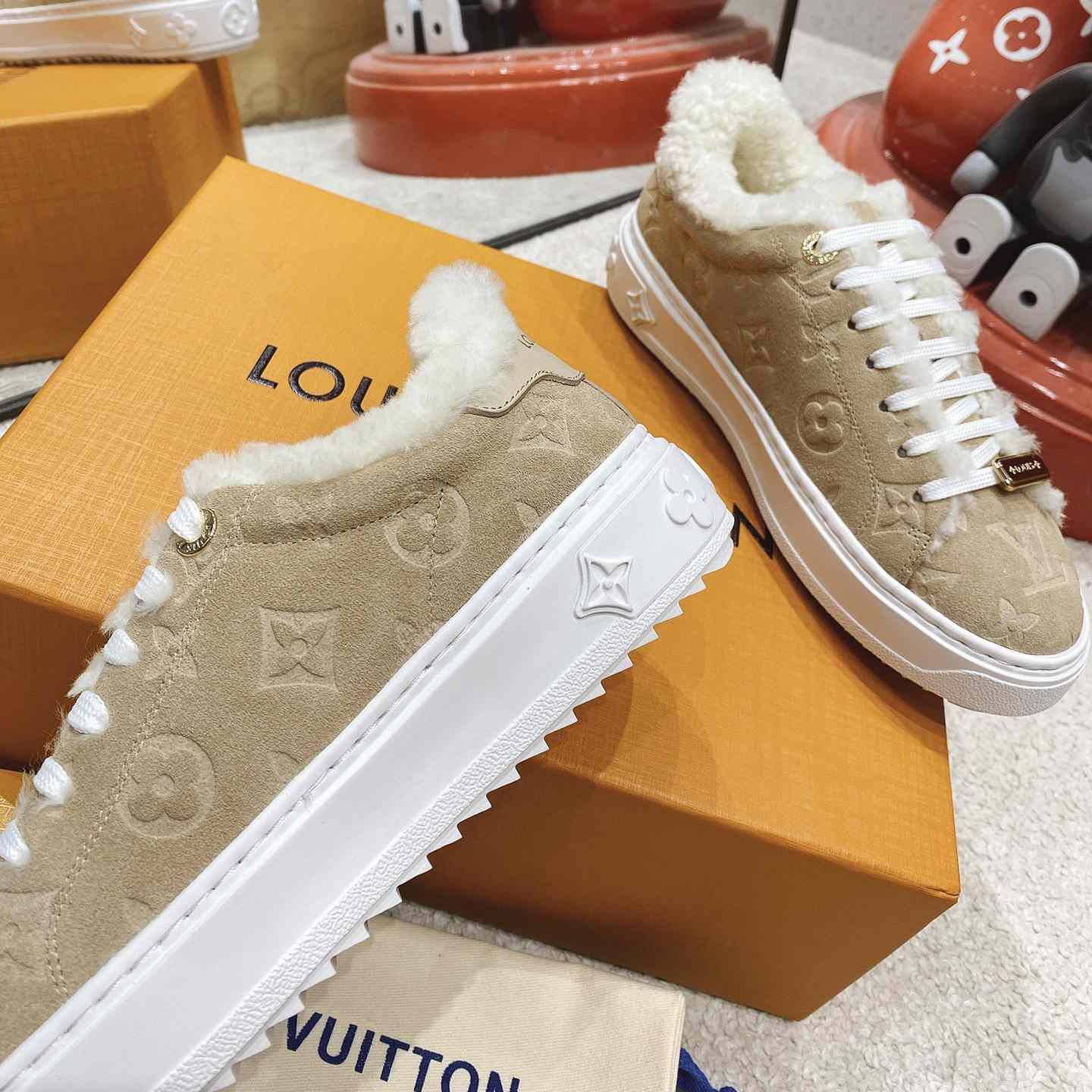 Louis Vuitton Time Out Sneakers - EUR FASHION