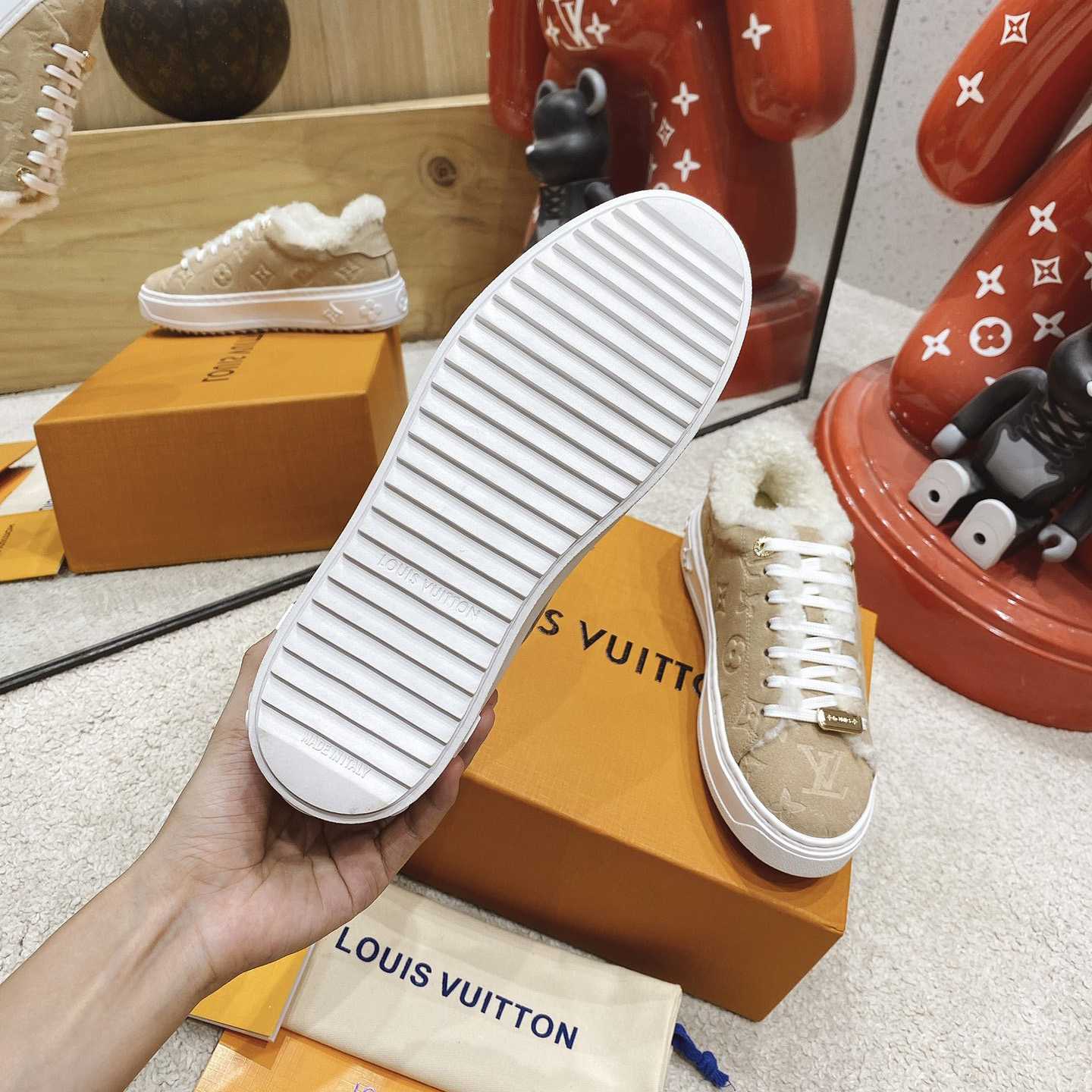 Louis Vuitton Time Out Sneakers - EUR FASHION