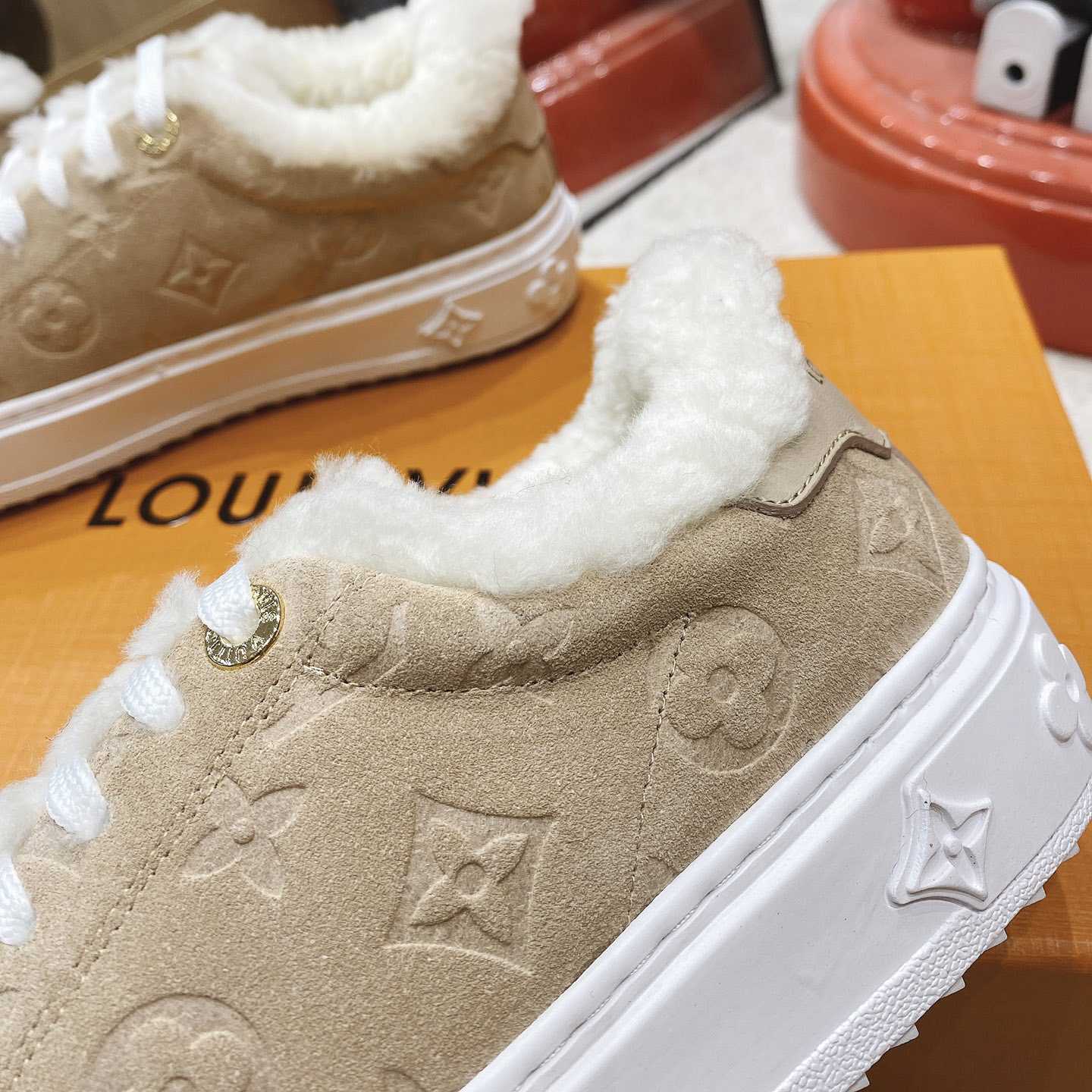 Louis Vuitton Time Out Sneakers - EUR FASHION