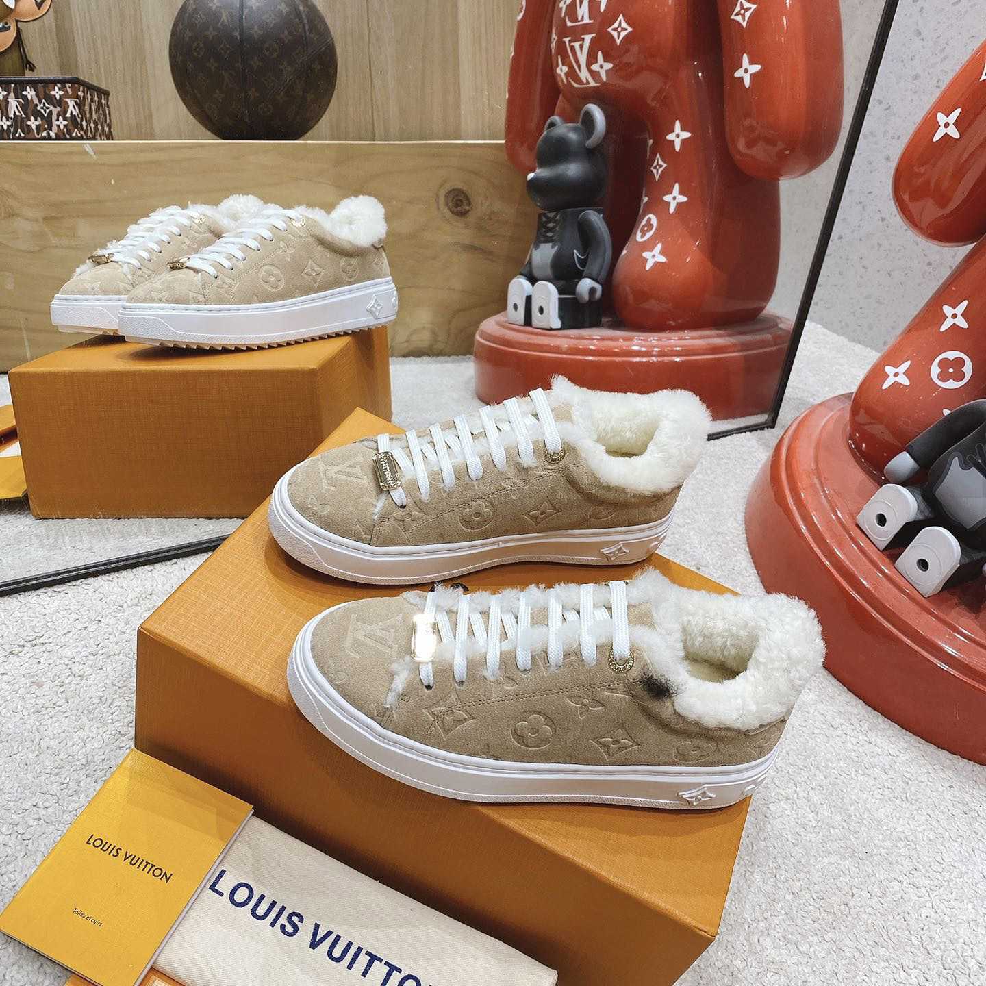 Louis Vuitton Time Out Sneakers - EUR FASHION