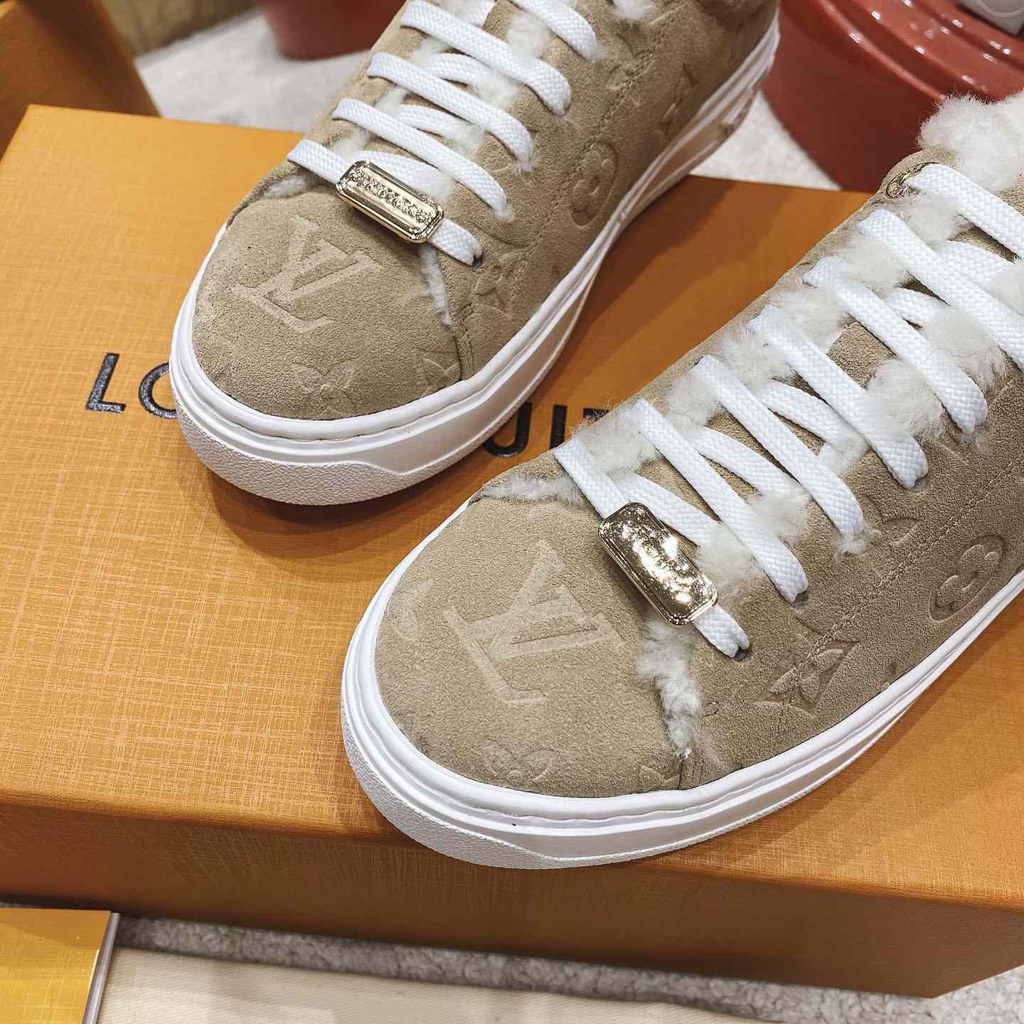 Louis Vuitton Time Out Sneakers - EUR FASHION