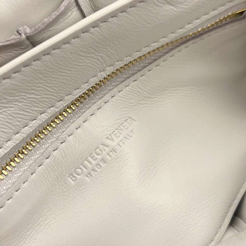 Kleine gepolsterte Kassette von Bottega Veneta - EUR FASHION
