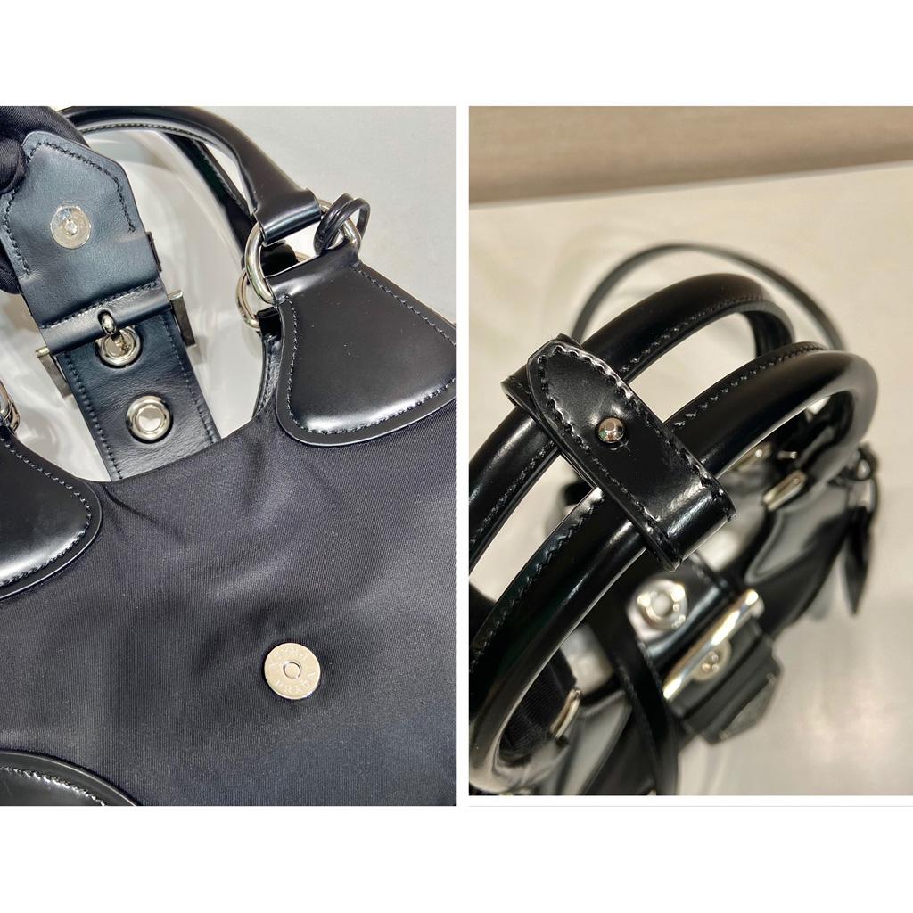 Prada Moon Re-Nylon- und Ledertasche (22,5–16–7,5 cm) - EUR FASHION