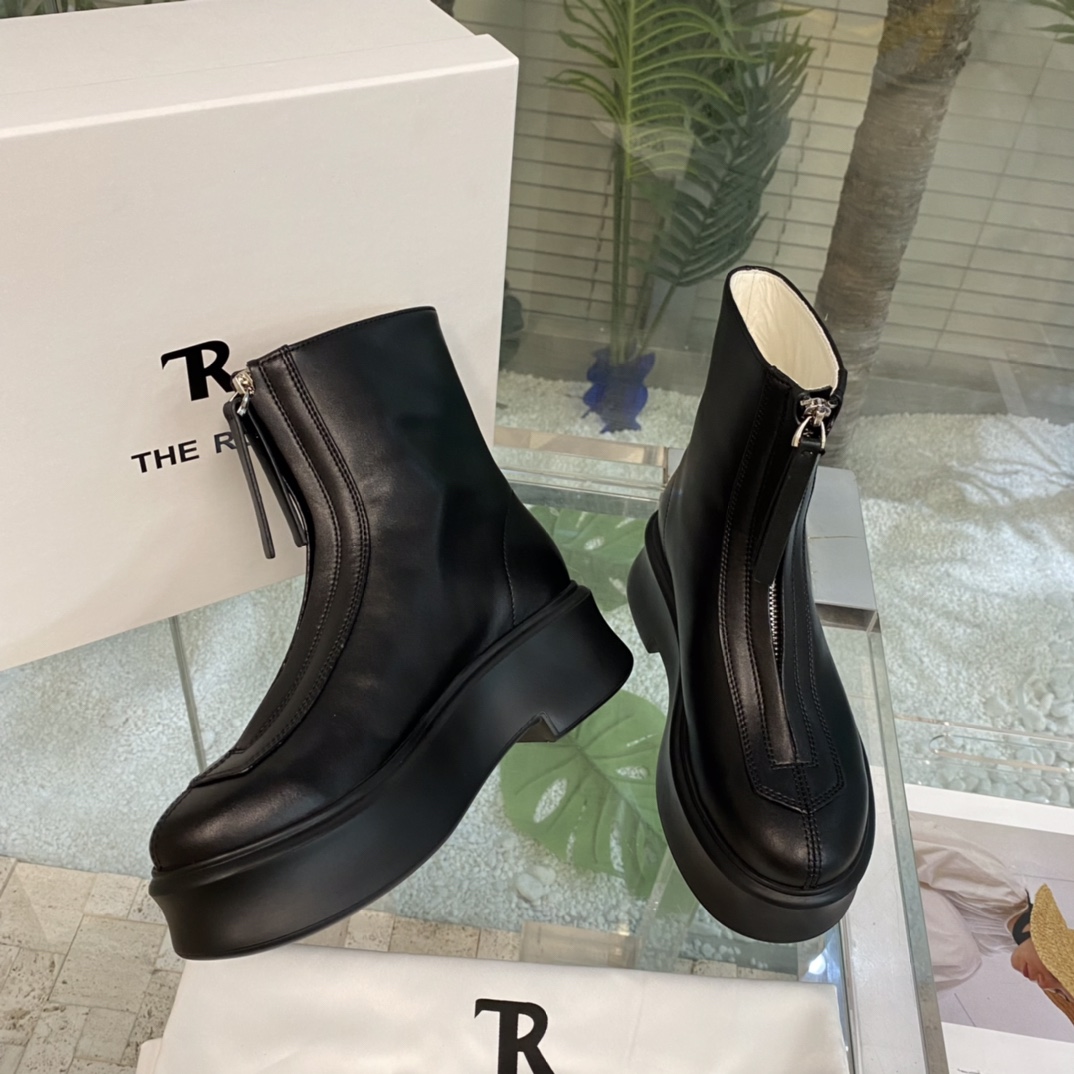 The Row Zipped Boot 1 aus Leder - EUR FASHION