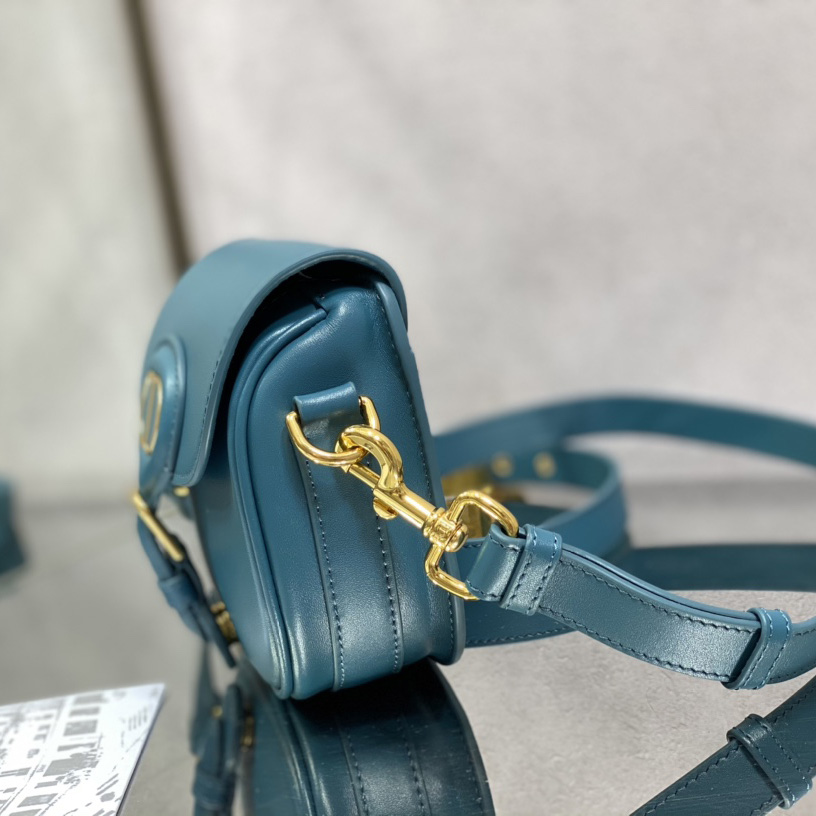 Kleine Dior-Bobby-Tasche von Dior (18–14–5 cm) - EUR FASHION