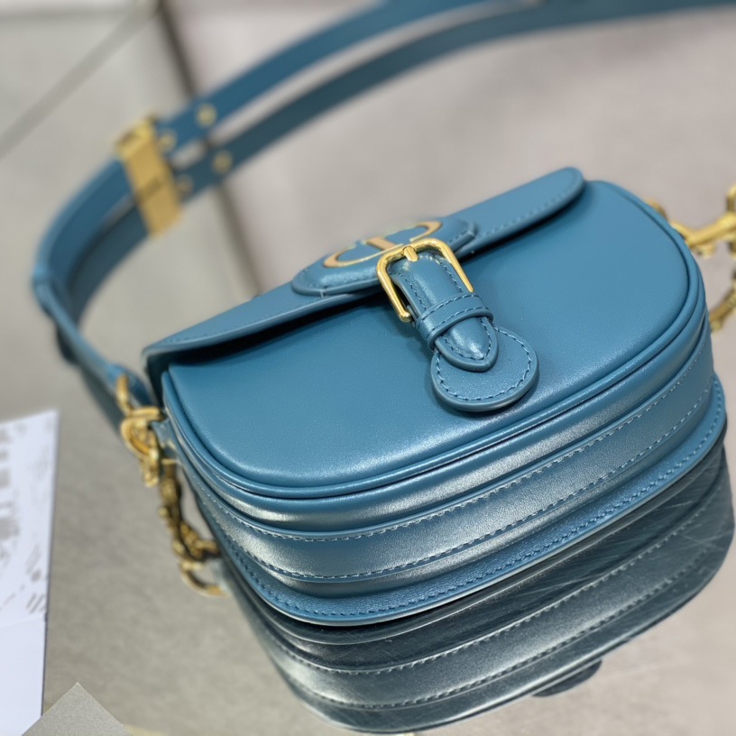 Kleine Dior-Bobby-Tasche von Dior (18–14–5 cm) - EUR FASHION