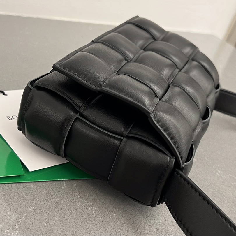 Kleine gepolsterte Kassette von Bottega Veneta - EUR FASHION