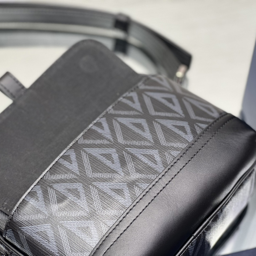 Dior Hit The Road Messenger-Beutel (20,5–15–7 cm) - EUR FASHION