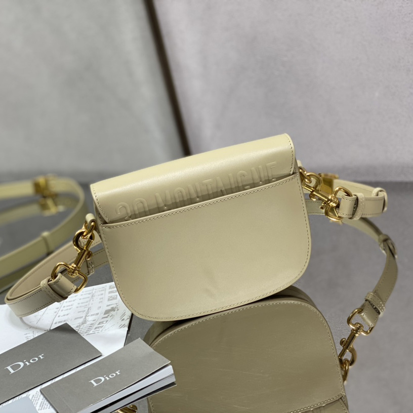 Kleine Dior-Bobby-Tasche von Dior (18–14–5 cm) - EUR FASHION