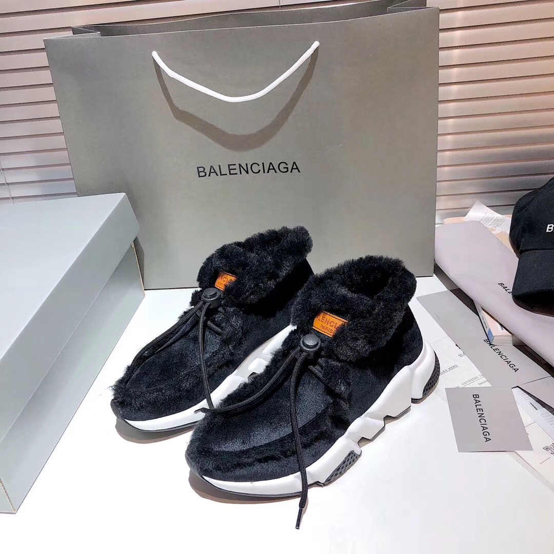 Balenciaga Stiefeletten - EUR FASHION
