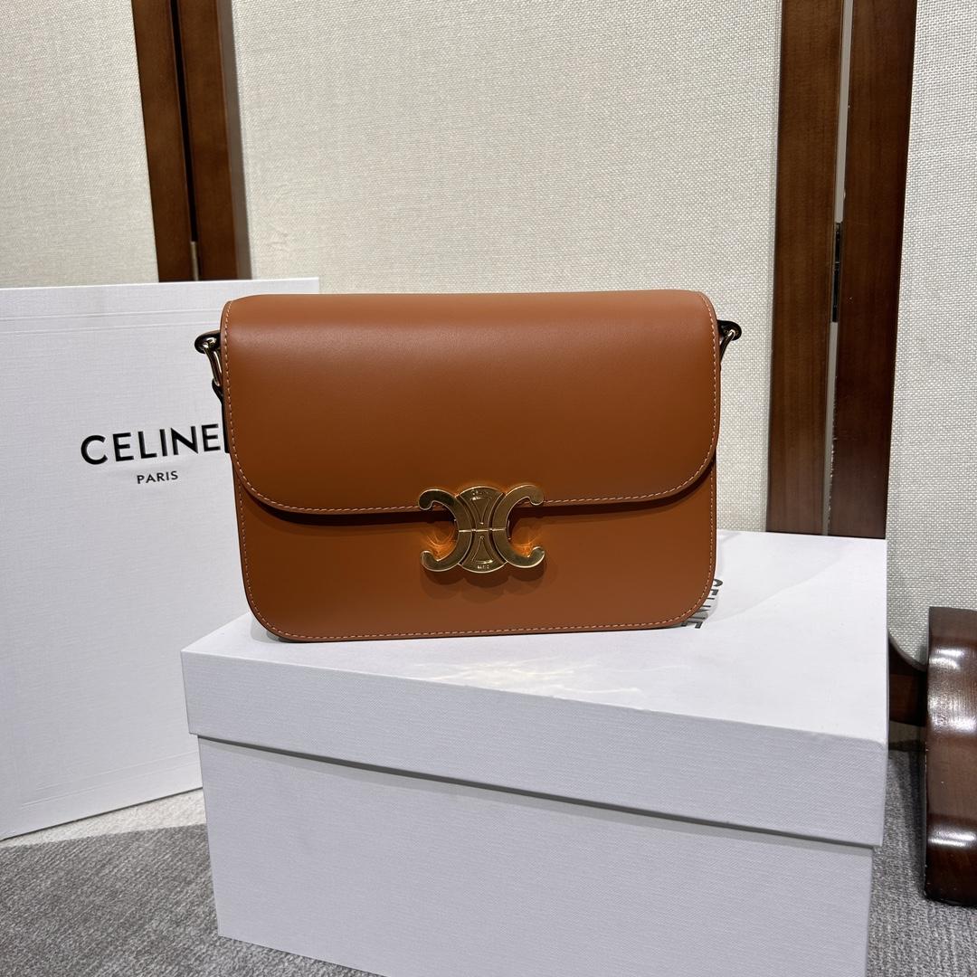 Celine Classique Triomphe Tasche aus natürlichem Kalbsleder - EUR FASHION