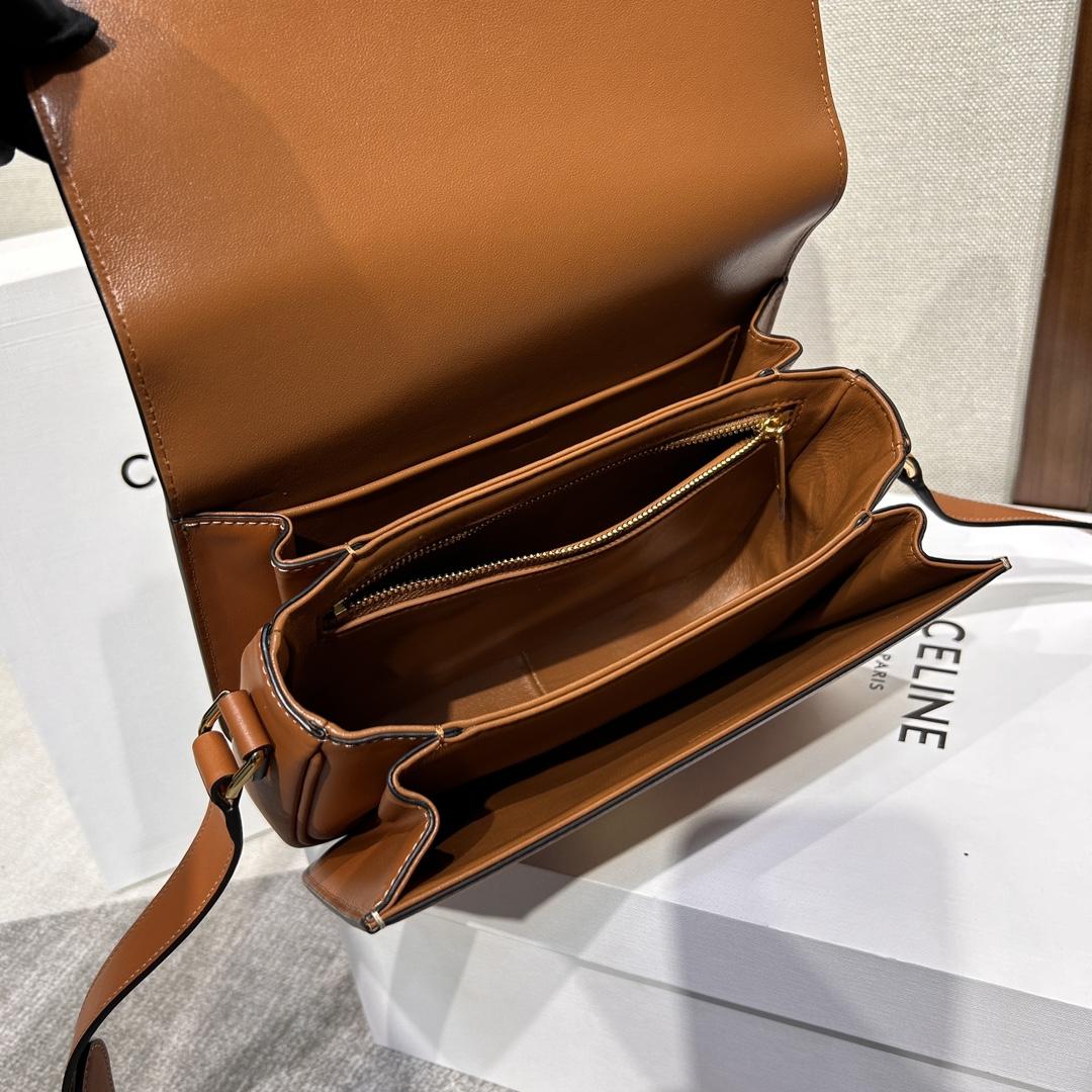 Celine Classique Triomphe Tasche aus natürlichem Kalbsleder - EUR FASHION