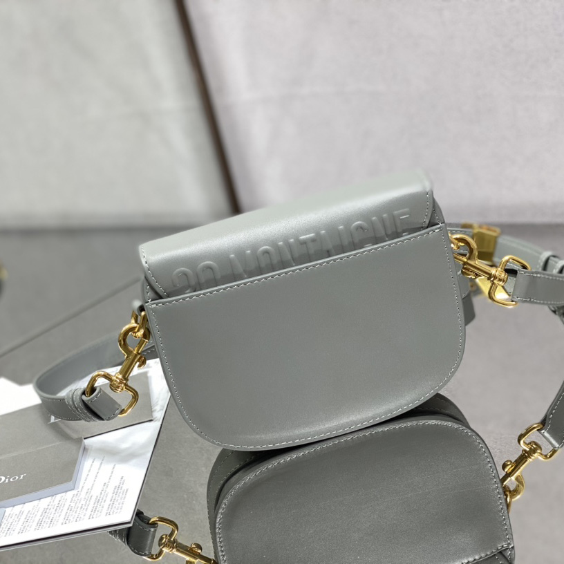 Kleine Dior-Bobby-Tasche von Dior (18–14–5 cm) - EUR FASHION