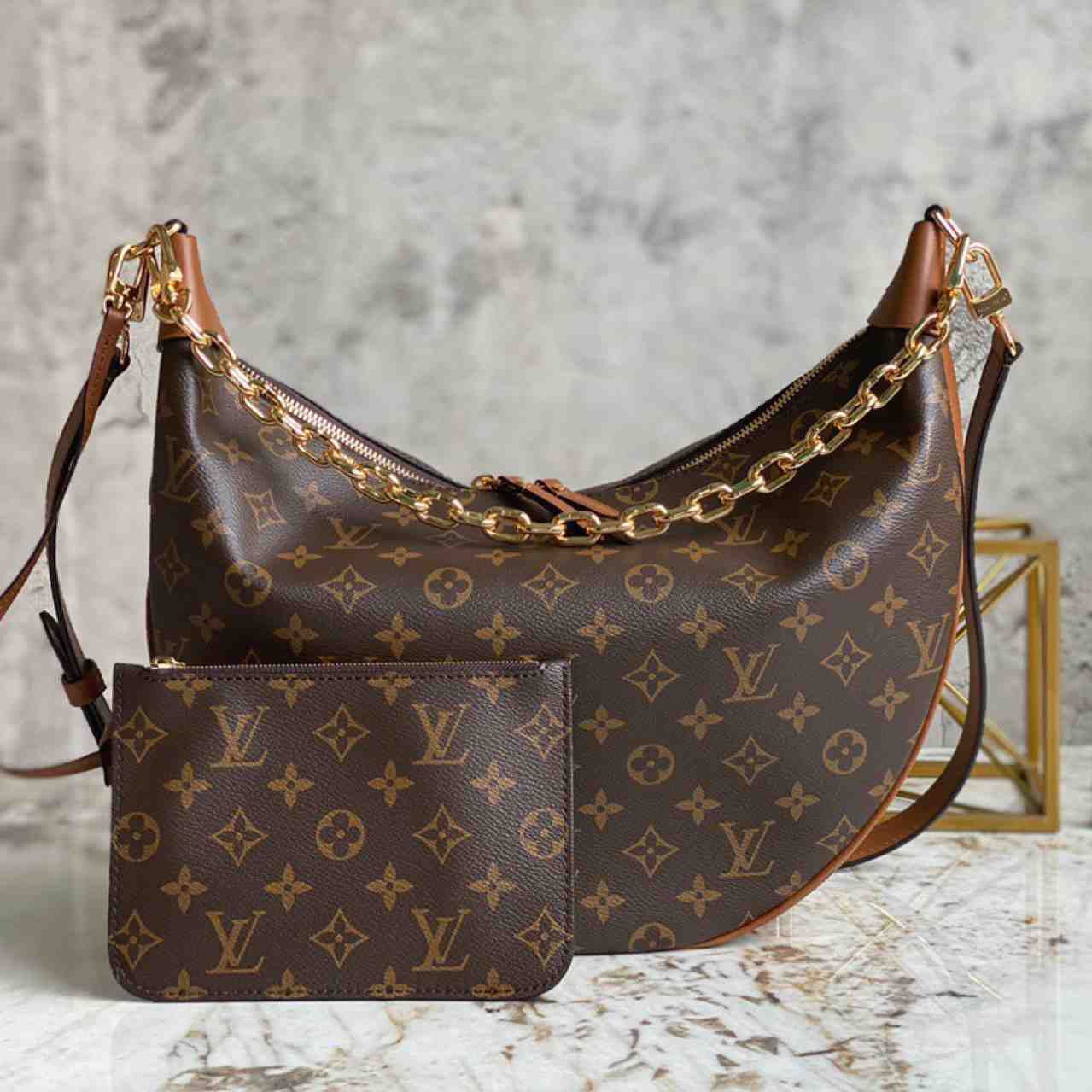 Louis Vuitton Loop Hobo (38-30-10 cm) M46311 - EUR FASHION