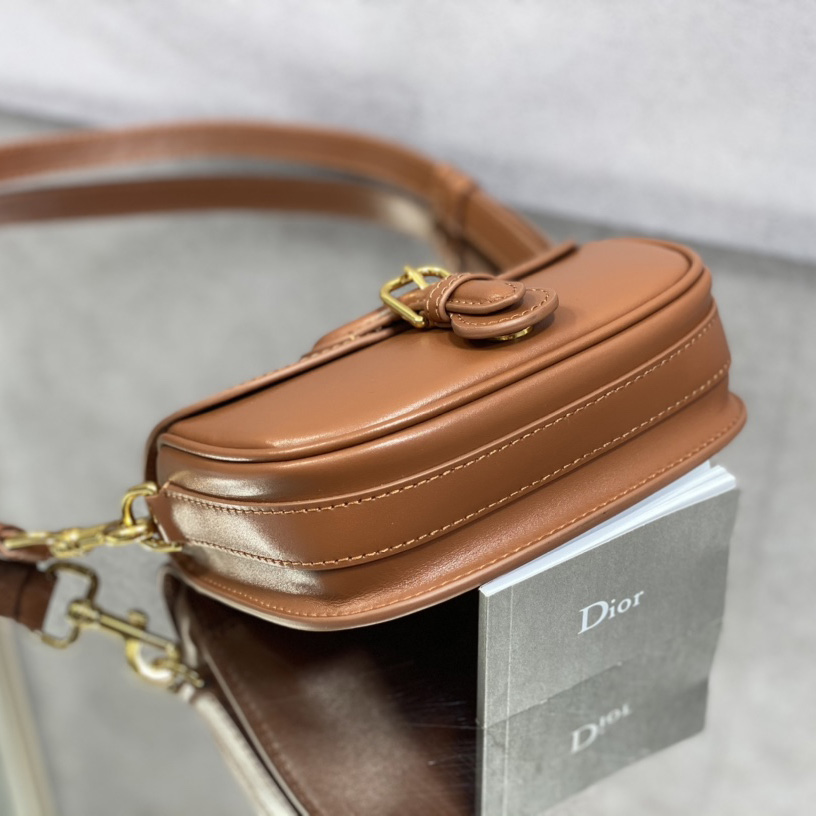 Kleine Dior-Bobby-Tasche von Dior (18–14–5 cm) - EUR FASHION