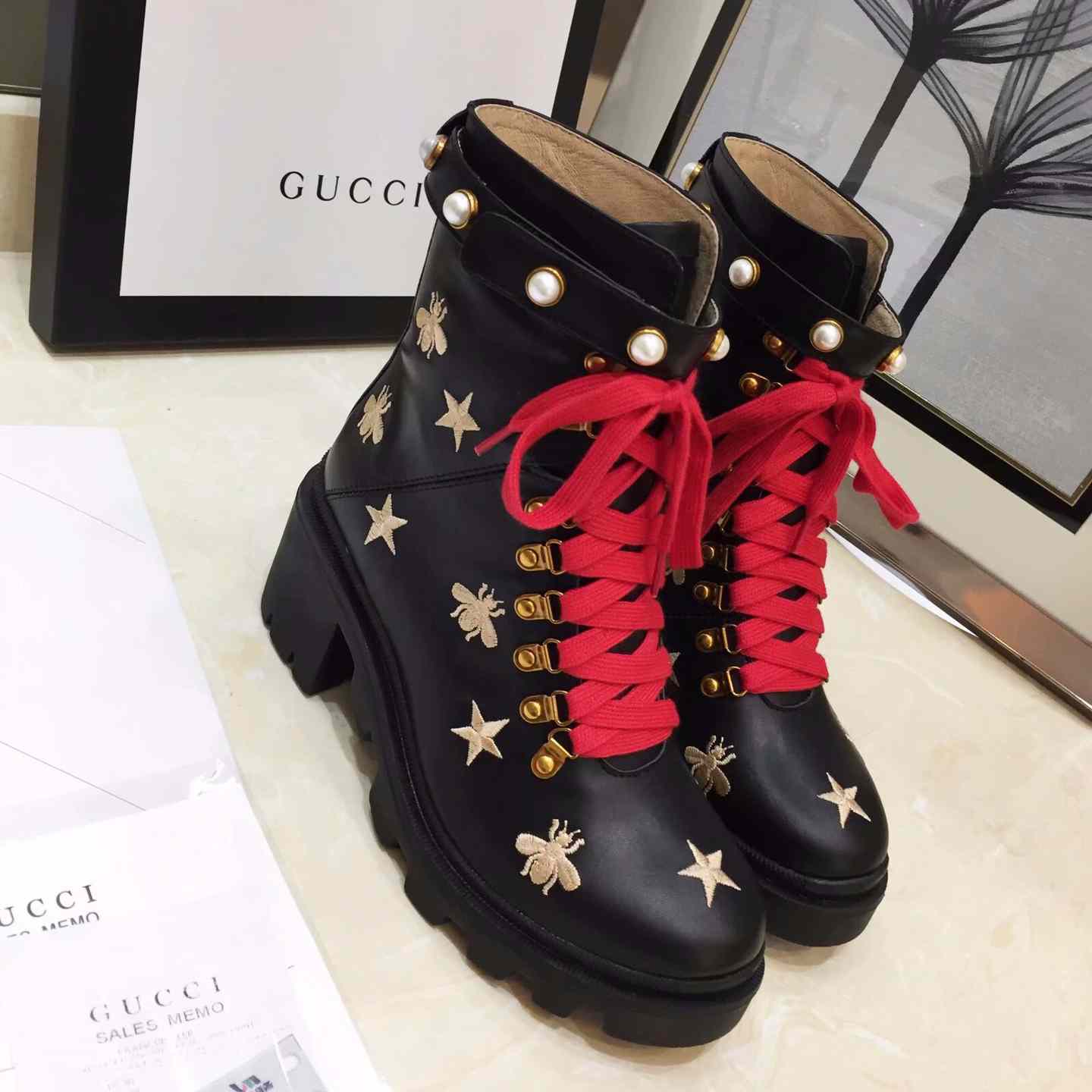 Gucci Lederstiefelette - EUR FASHION