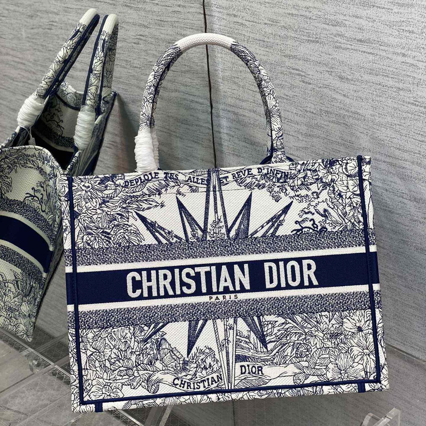 Mittlere Dior-Buchtasche von Dior (36–18–28 cm) - EUR FASHION