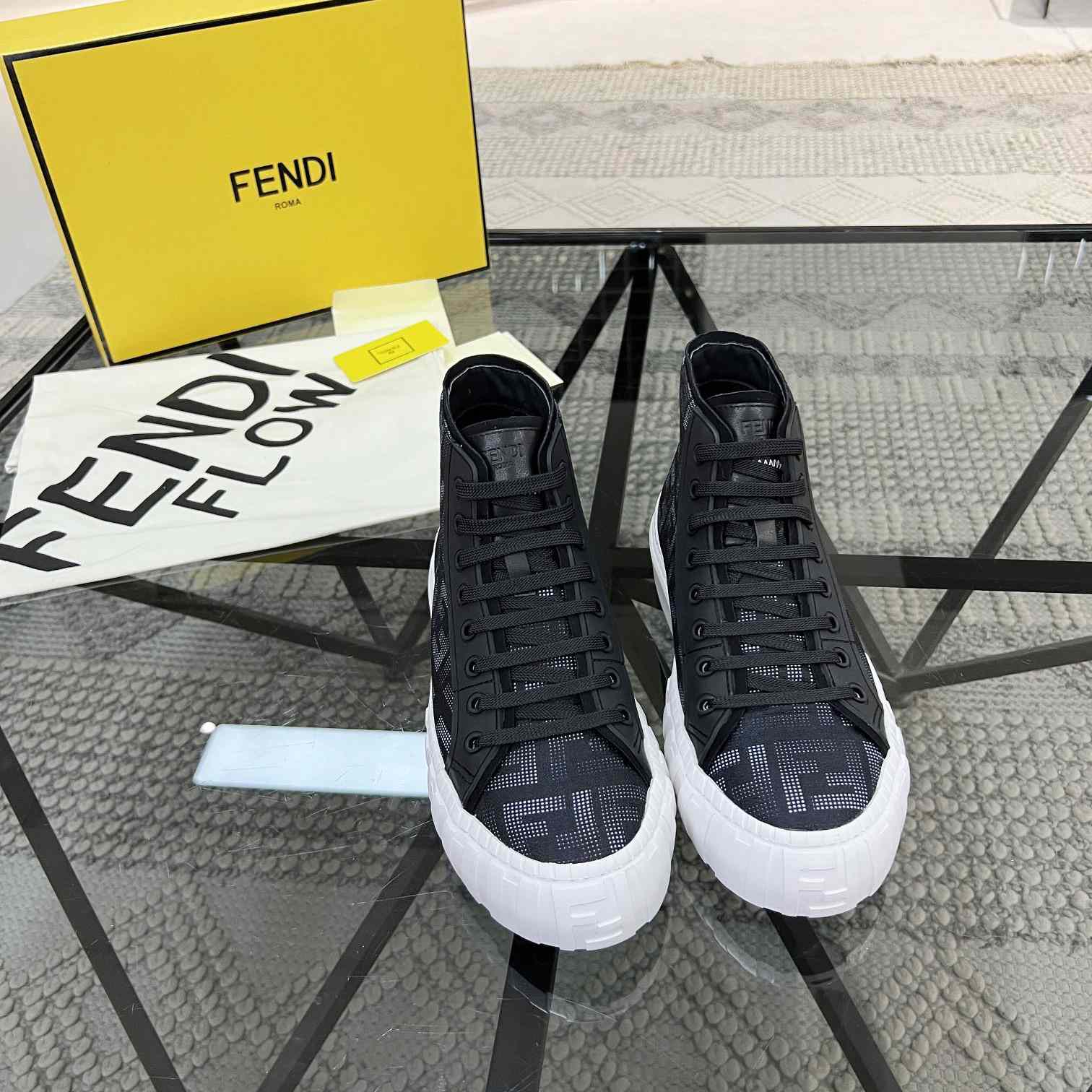 Fendi-Logo-Sneaker - EUR FASHION