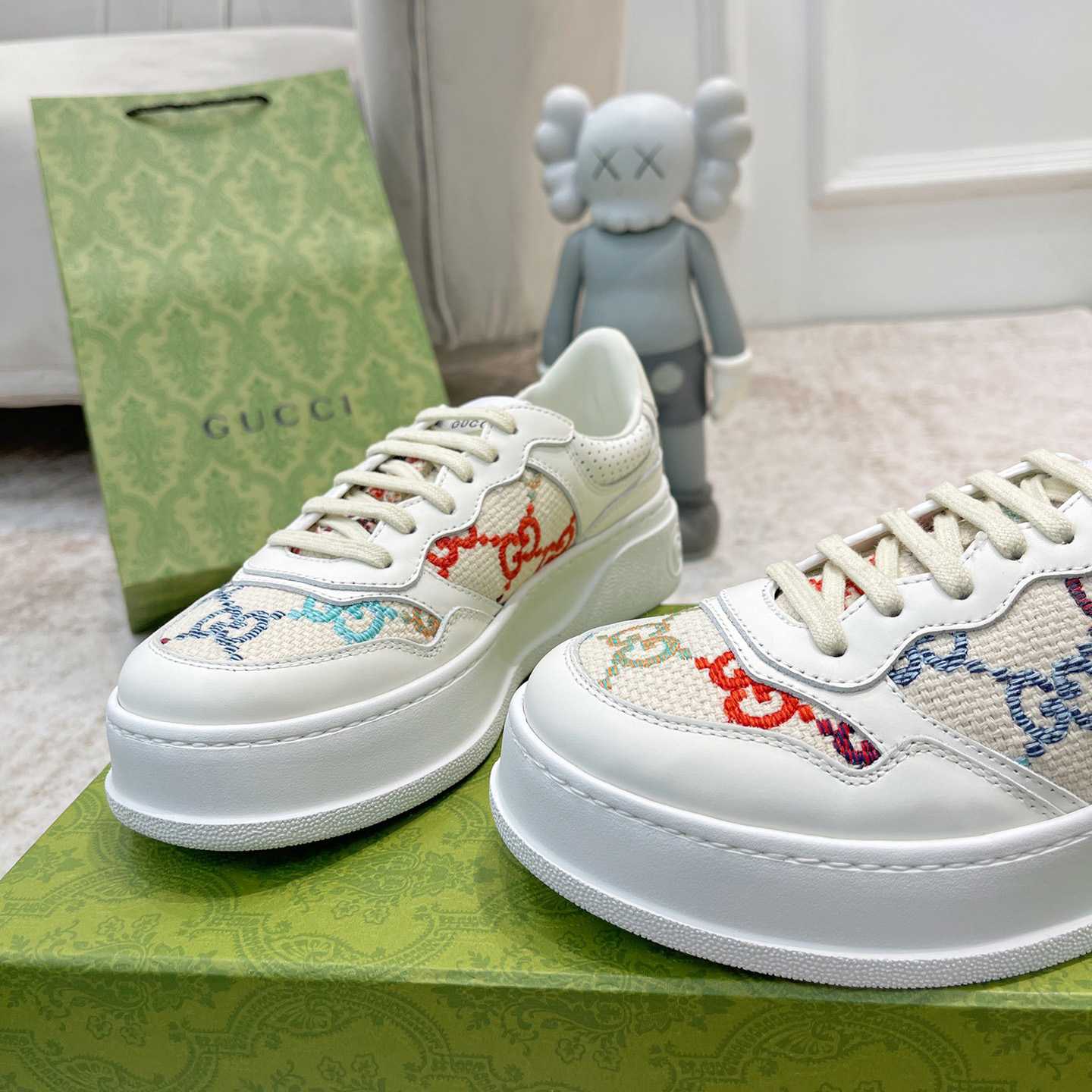 Gucci Chunky B Sneaker - EUR FASHION