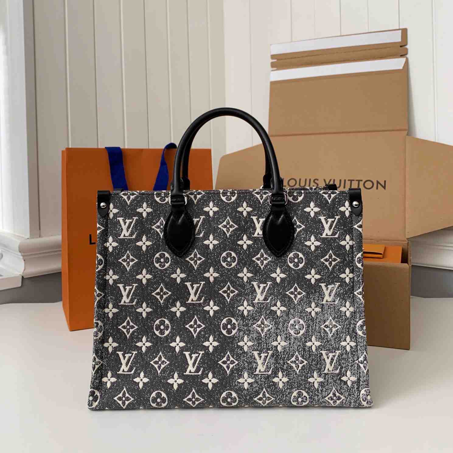 Louis Vuitton OnTheGo MM(35-27-14cm) - EUR FASHION