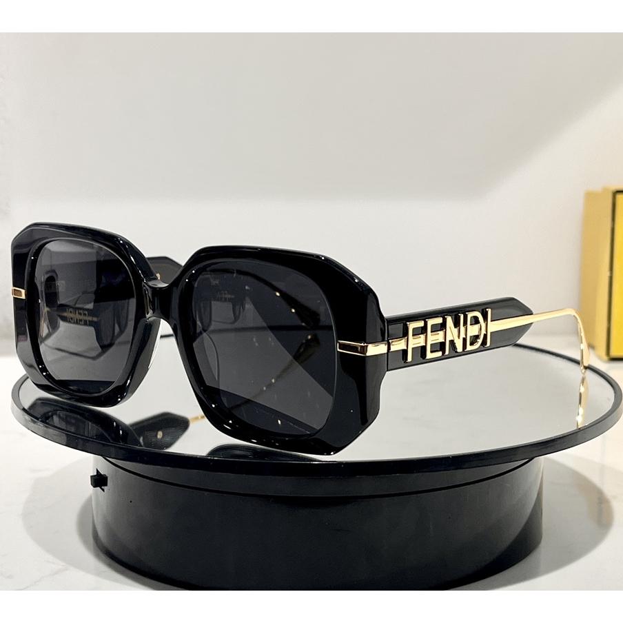 Fendi Fendigraphy Transparente graue Acetat-Sonnenbrille - EUR FASHION