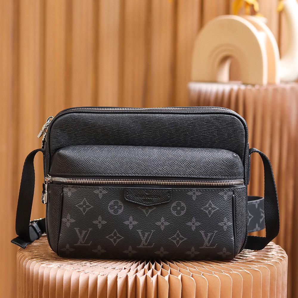 Louis Vuitton Outdoor Messenger (29,5–20–10,5 cm) M30233 - EUR FASHION