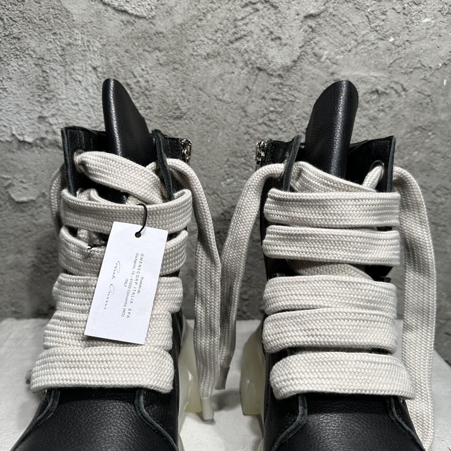 Rick Owens – Beatle – Schnürstiefel in Schwarz - EUR FASHION