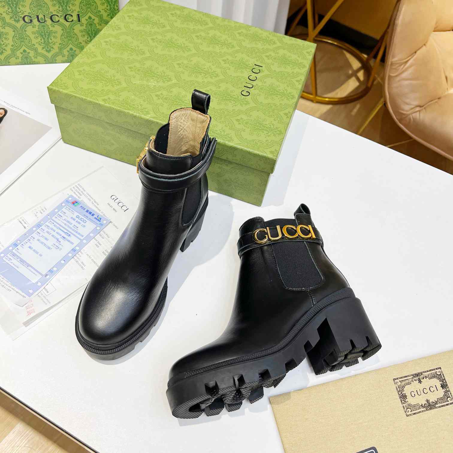 Gucci Damen-Stiefelette mit Logo - EUR FASHION